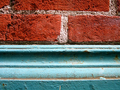 Brick & Blue Molding